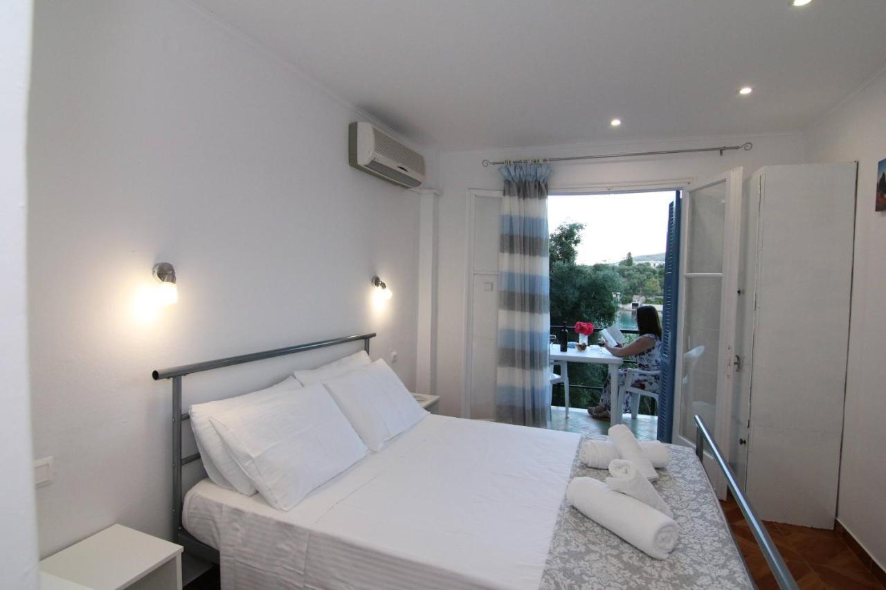 Appartement Sea Breeze à Paleokastrítsa Extérieur photo